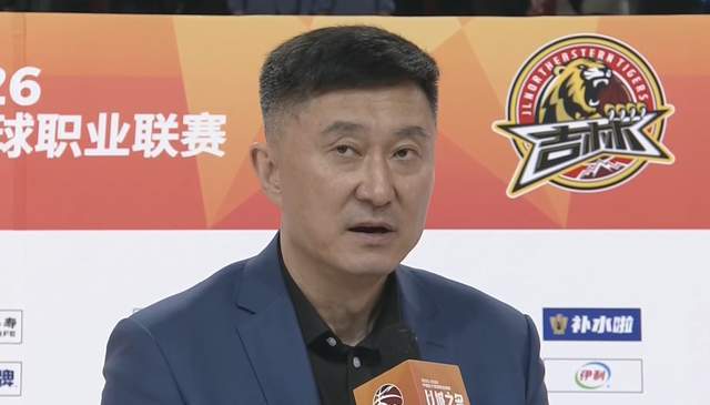 开云APP-广东21分大胜！强援怒砍42分7板8助，杜锋却难高兴起来，有人伤退