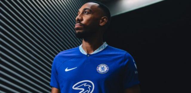 巴萨主演压轴大戏，这是转会窗关闭生死时速3了